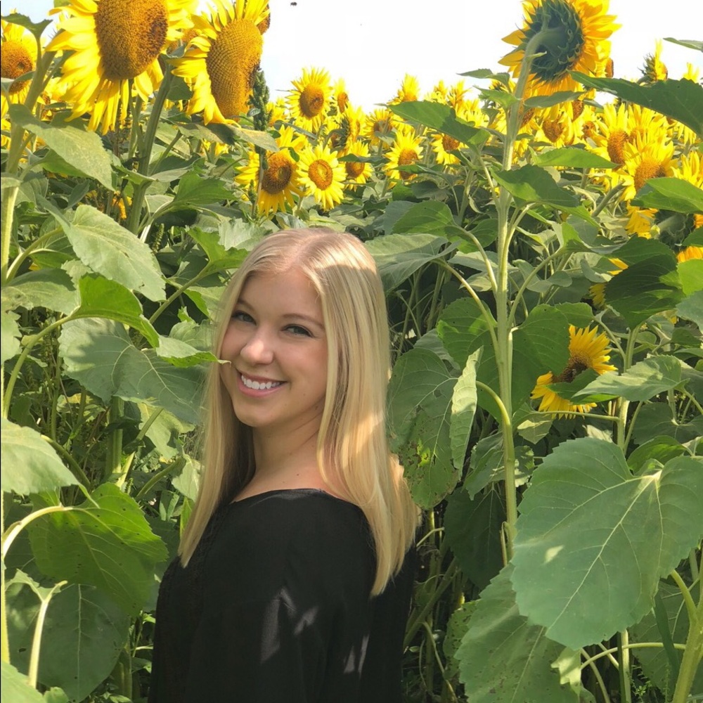 Meet your Posher, Alexandria